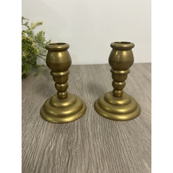Set Of 2 Vintage Solid Brass Candle Holders Candlesticks For Taper Candles 4” - Picture 2 of 9